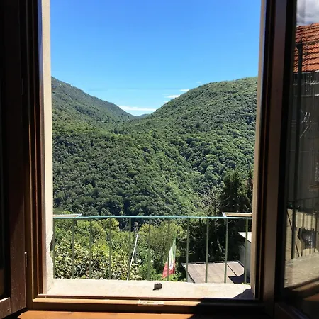 Dom wakacyjny Artist House With Panoramic Terrace Quiet Retreat Near Maggiore *